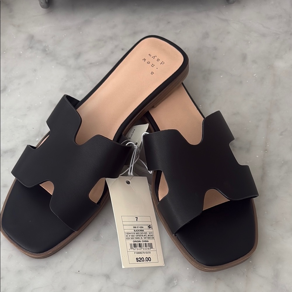 Target a new day Black Slide Sandals NWT
